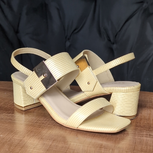 Elegant Yellow Block Heel Sandals - Picture 1 of 3